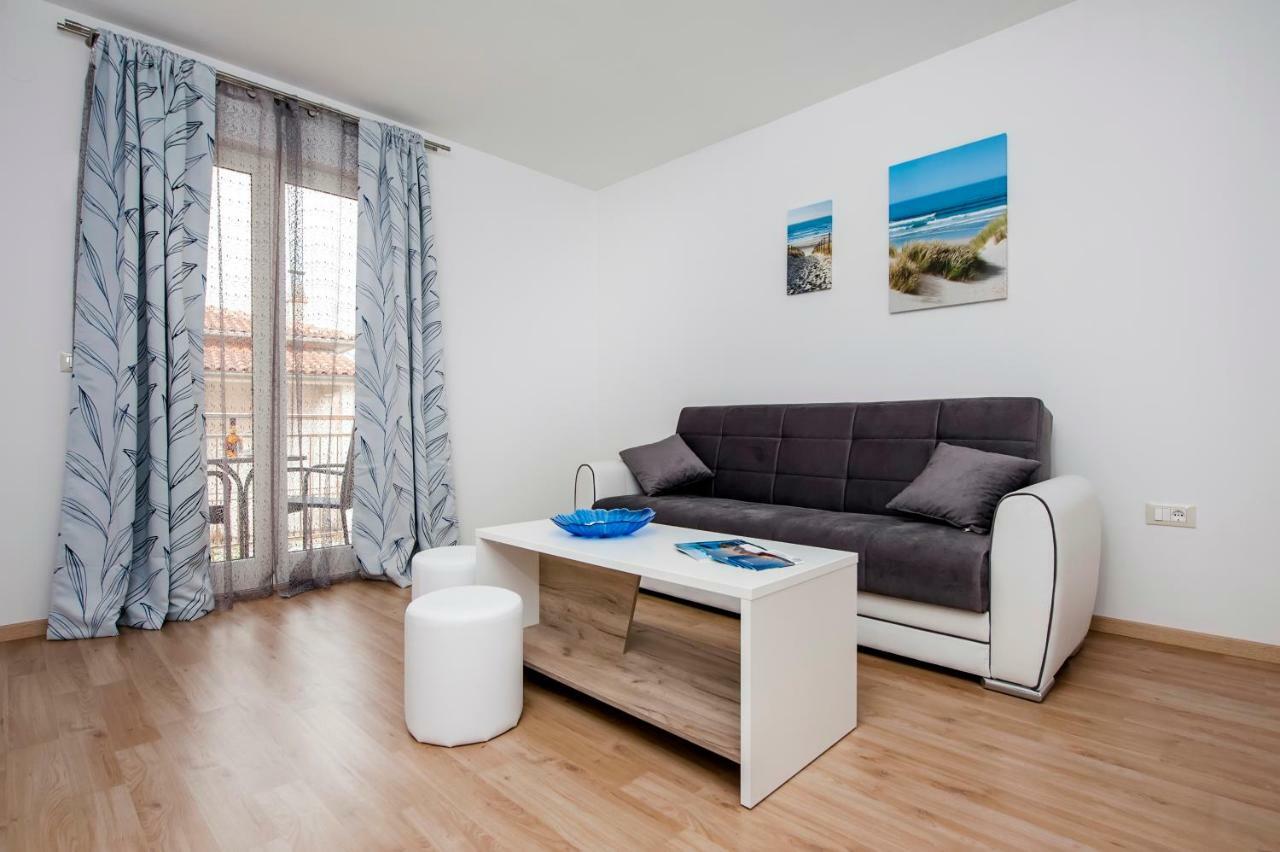 רוביני Apartman Sonata מראה חיצוני תמונה