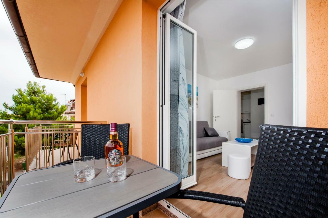 רוביני Apartman Sonata מראה חיצוני תמונה