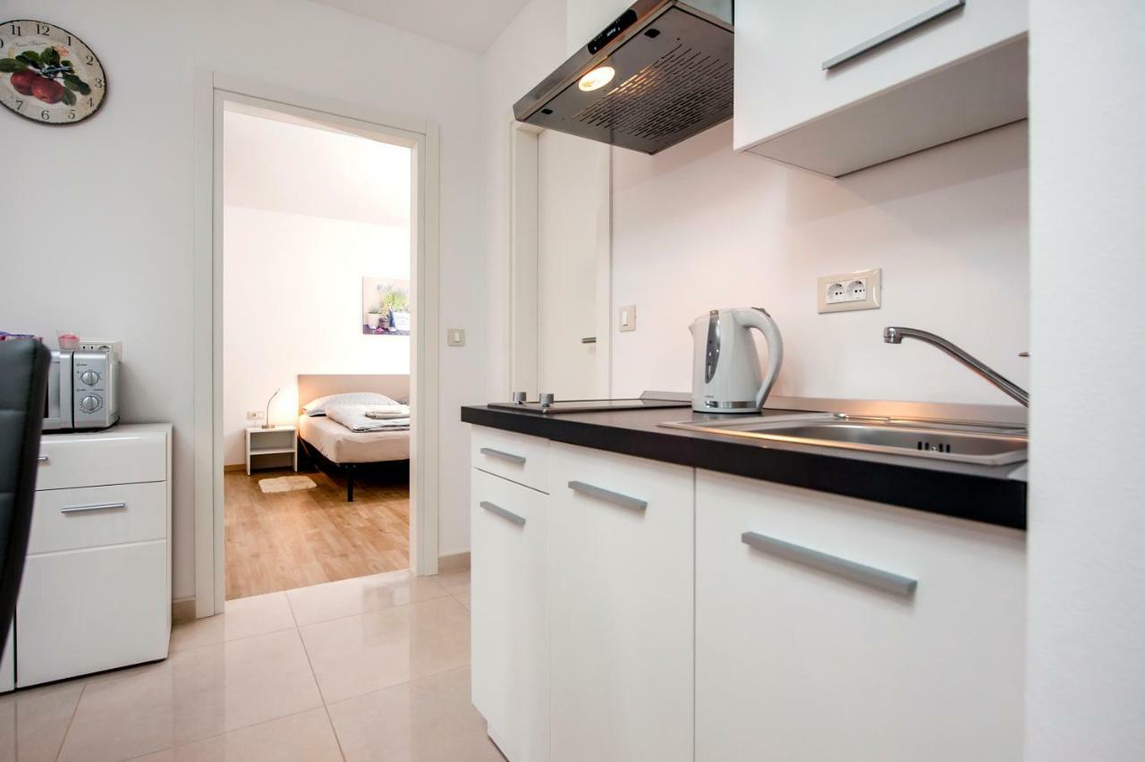 רוביני Apartman Sonata מראה חיצוני תמונה